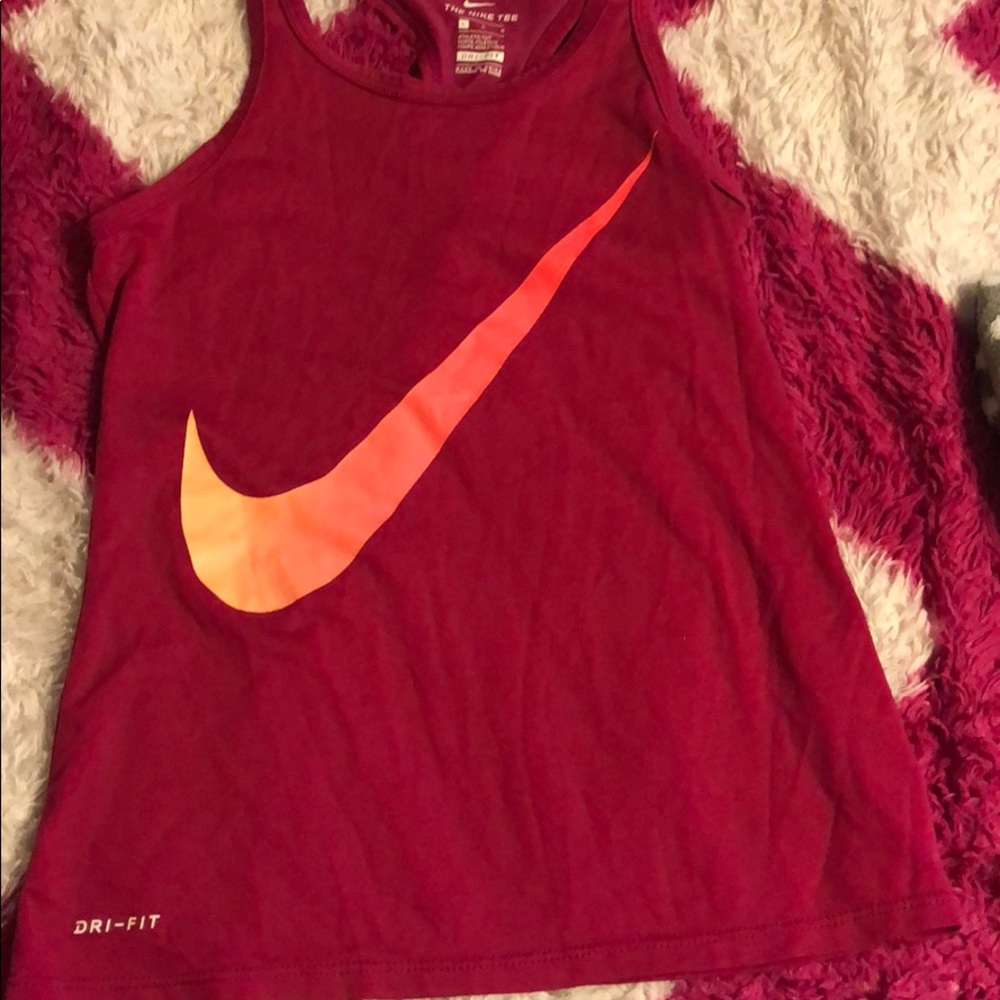 Nike dry fit youth large tank